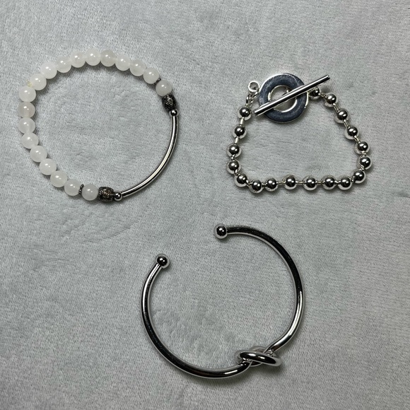 Jewelry Set - Picture 8 of 12